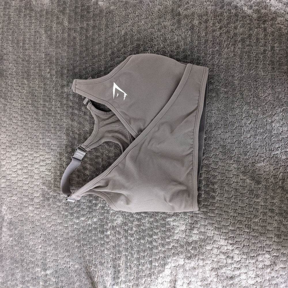 Gymshark Dreamy Sports Bra Grey